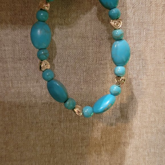 Hand Crafted Turquoise Bracelet - Picture 3 of 6
